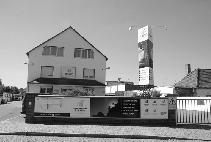 Werbestele, Schilder und Leuchttransparent